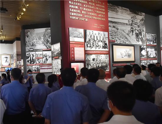 最高检组织参观