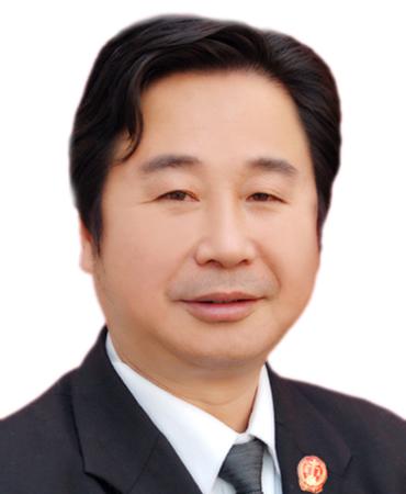 王奇  