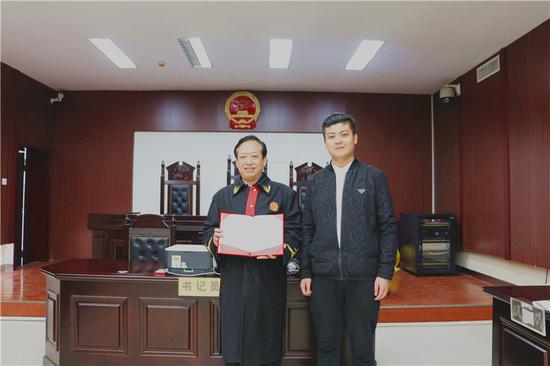 韩城法院院长获2017年阳光司法最具影响力奖