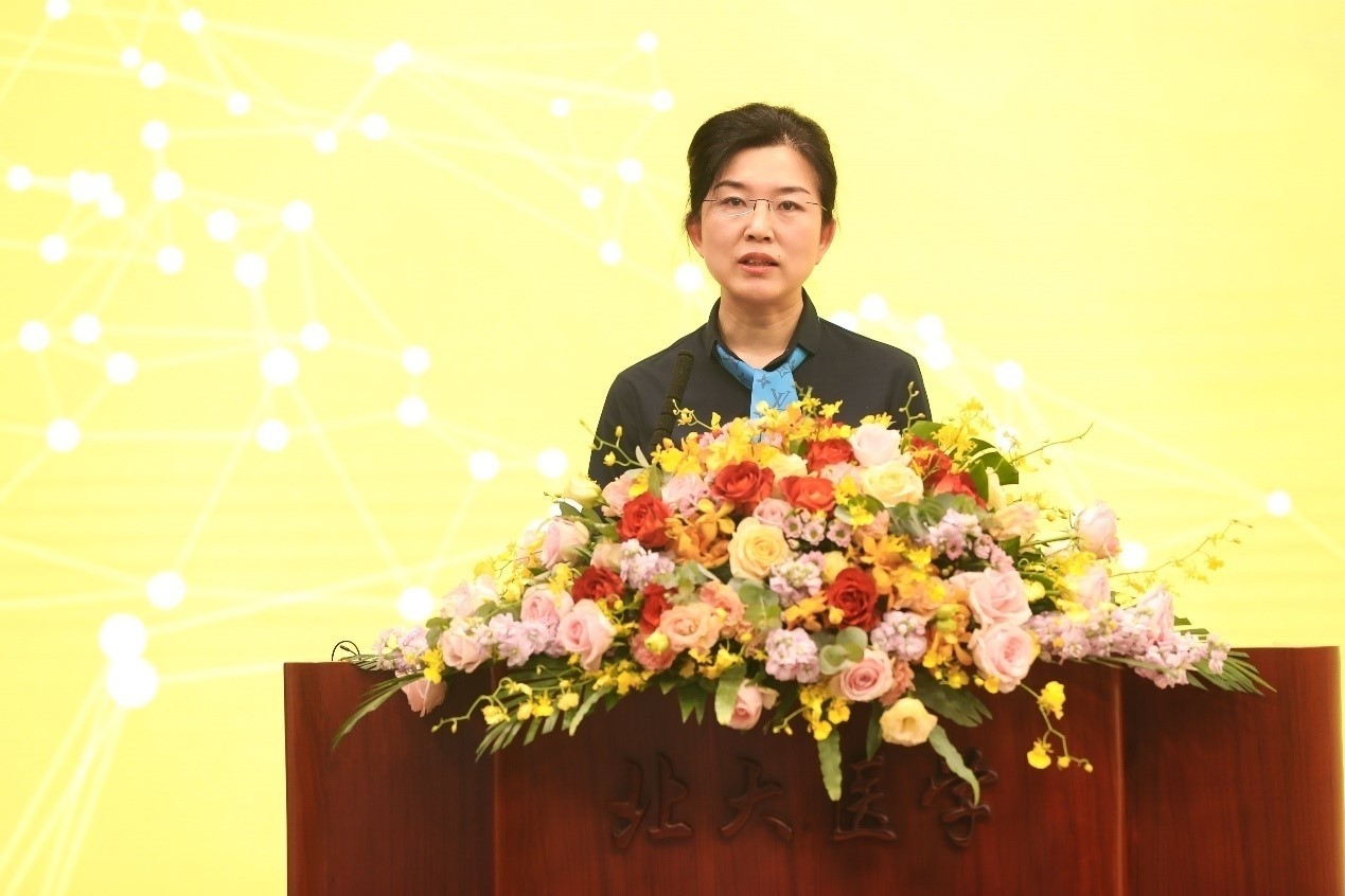 中国飞鹤副总裁梁爱梅分享中国飞鹤研发布局