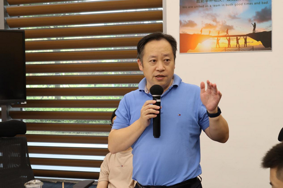 中国建设银行杭州西湖支行行长 方丹洲