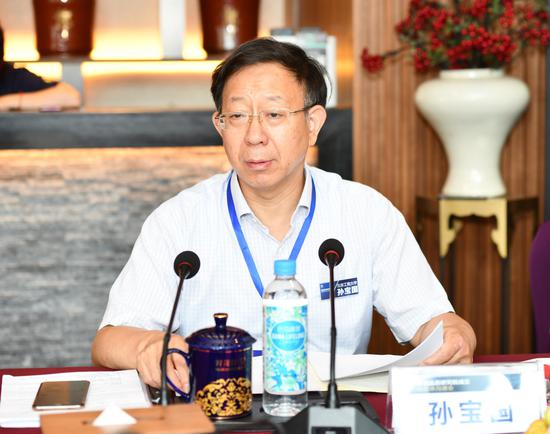 ▲中国工程院院士、北京工商大学校长、郎酒品质研究院专家委员会主任委员孙宝国
