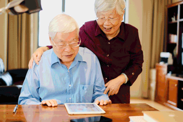 泰康之家·粤园优越的居住环境让李叔叔夫妇住的舒心