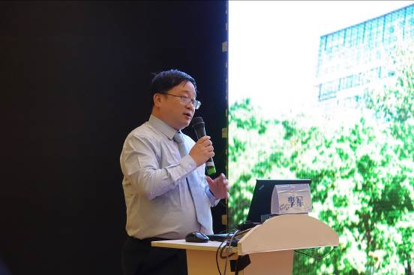 图3:中国心胸血管学会围术期感控分会主任委员李军出席年会并致辞