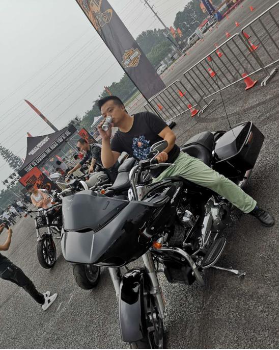 日加满引爆首届成都MOTO金卡纳挑战赛 燃情赛场助力能量