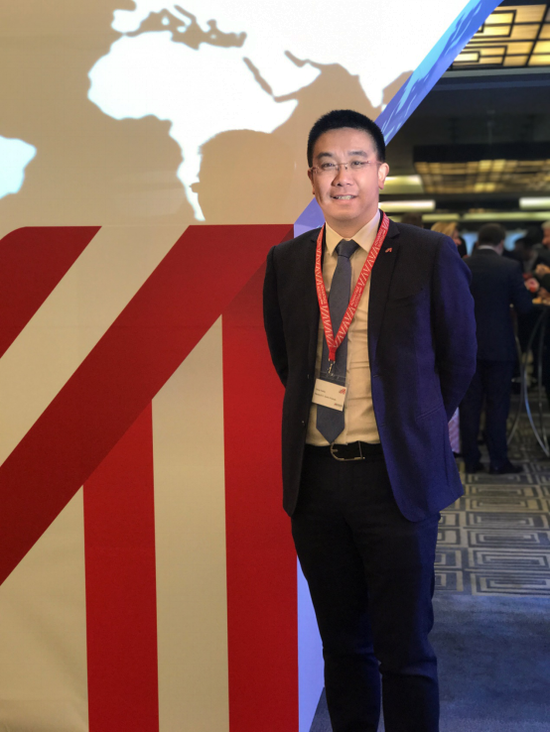 (边城体育董事长黄耿先生受邀出席)