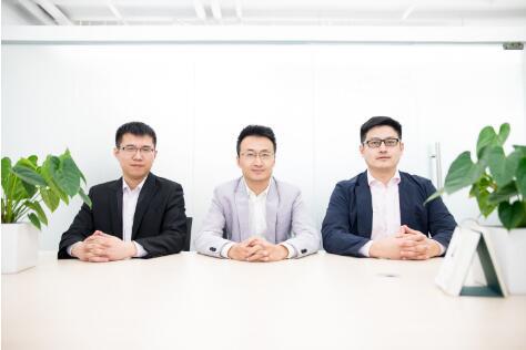 (麦飞科技联合创始人团队从左至右:cto 刘龙,coo 陈祺,ceo 宫华泽)