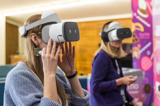 VR展览和尖端的电影技术成为雅典娜电影节的最大看点