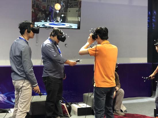 科技娱乐解决方案服务商:奥亦未来——引爆2018亚洲VR&AR博览会 科技娱乐解决方案服务商:奥亦未来——引爆2018亚洲VR&AR博览会