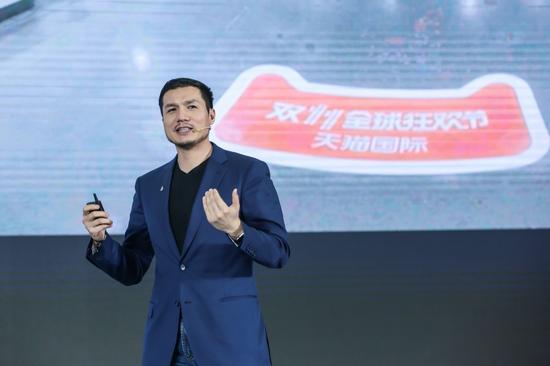 thumbnail_HTC Vive中国区总裁汪丛青出席双11全球狂欢节活动