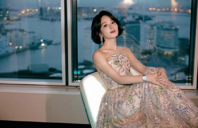 杨紫能否三搭李现领衔《生命树》领观众期待