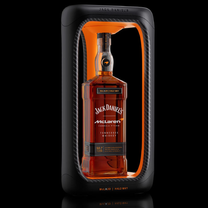 美国品牌JackDaniels与迈凯伦车队合作推出HaloMK1田纳西威士忌