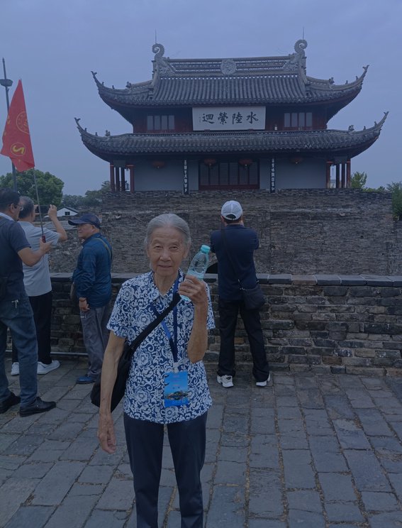 第二十三届天籁杯中华诗词大赛颁奖典礼暨金秋笔会及其揽胜作品小辑（三）