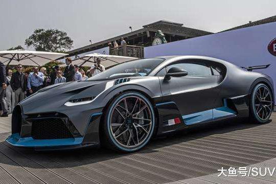 布加迪Divo全球首撞, 售价8千万, 维修费买2辆迈凯伦P1?