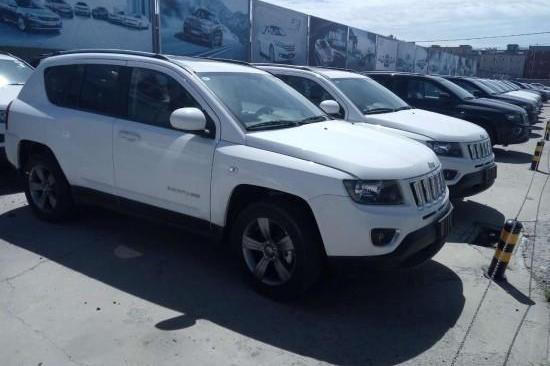 4S店里那些库存车，积压车都报废了吗？销售员揭秘，可别被坑了