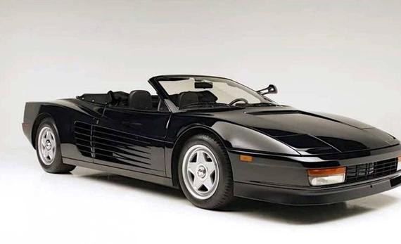 法拉利被天价拍卖 只因曾与迈克尔·杰克逊一起拍广告