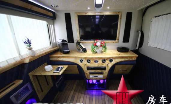 即可猛又能萌的——奔驰斯宾特A1-矮顶版