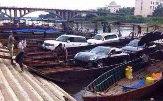 越南走私豪车生意越来越不好做，滞销超跑混迹街头