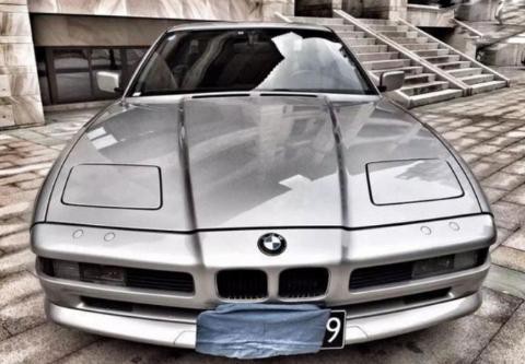 偶遇一辆上海绝版宝马，车主：给我辆劳斯莱斯都不换