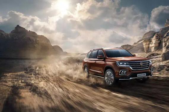 学霸荣威RX8挑战尖子生，看完各科成绩，忍不住为中国品牌鼓掌