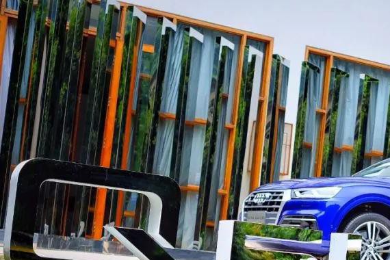 全新奥迪Q5L初体验，轴距碾压奔驰GLC，宝马X3后悔没加长！