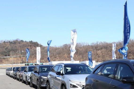 亚洲CES展最强黑科技 现代汽车带来了一台“移动空气净化器”