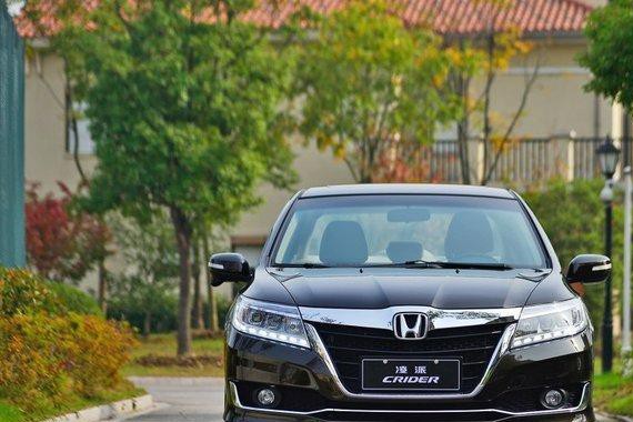 1公里油费要0.5角, 豪华内饰却卖得很火