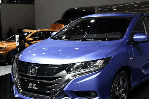 本田掀背“轿跑”搭地球梦发动机, 卖8万决战卡罗拉