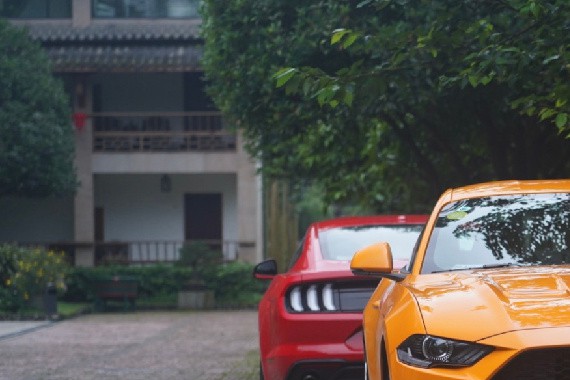 短试2018款福特Mustang 2.3T：爱不释手的甜品级跑车