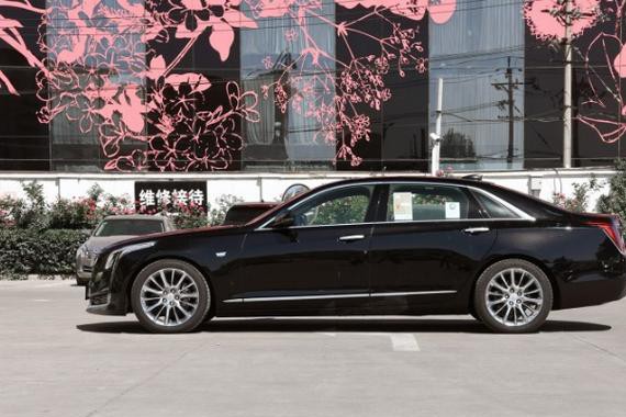 A6的逼格只卖A4的价，6.6秒破百还有老板椅，还看C级就亏了