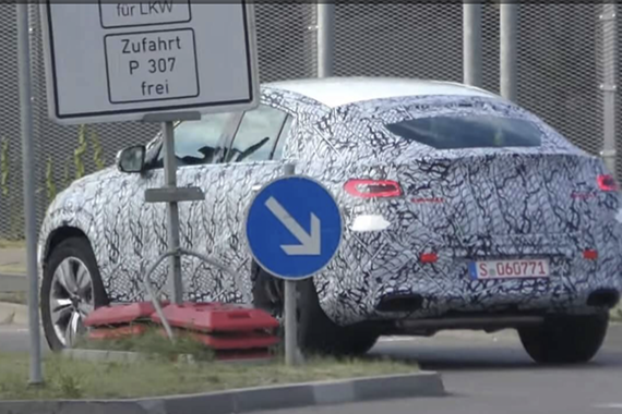 这里有“谍照“的最新资讯请不要错过