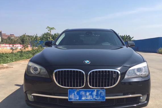 宝马750曾经180万抢破头! 如今20万无人问津, 二线豪车越发尴尬!