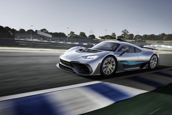 宝马: “我们可以轻松打造AMG Project One的对手”