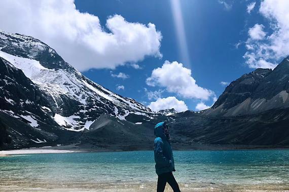 成都包车到稻城亚丁的费用有哪些，多少钱？