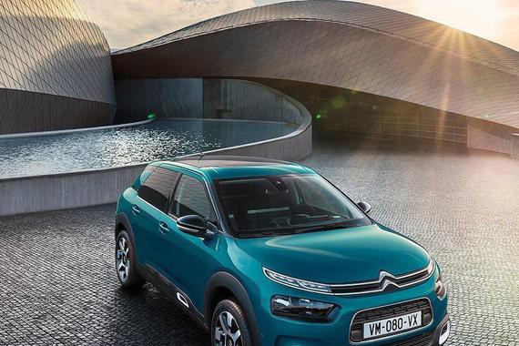 向尘俗退让的雪铁龙，价格仅10万，惋惜终会被一块玻璃所销毁！