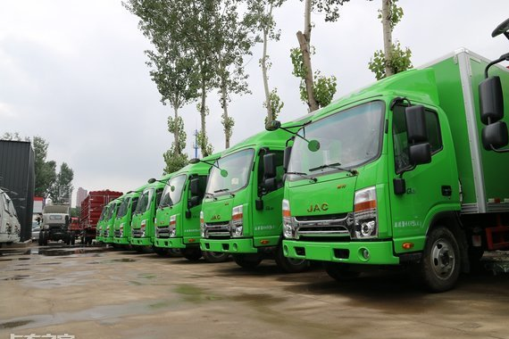 多数司机买车靠分期，这两种贷款方式了解一下