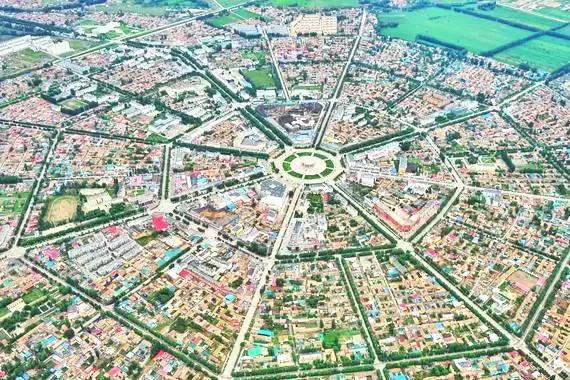 神奇！这是中国唯一没有红绿灯的城市