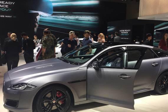 全新捷豹XJR 预计售价高达350万元 这台车真的值吗?