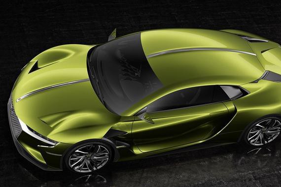 这款新能源汽车长4米7，续航达300多公里，车灯漂亮到灯厂都佩服