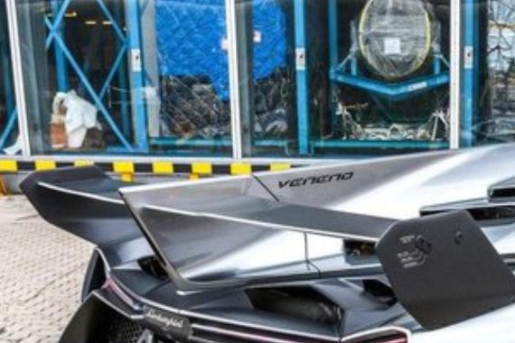 “兰博基尼“有新的文章更新，请注意查收