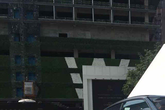 其实成都街头的车展也不错就是天气热……