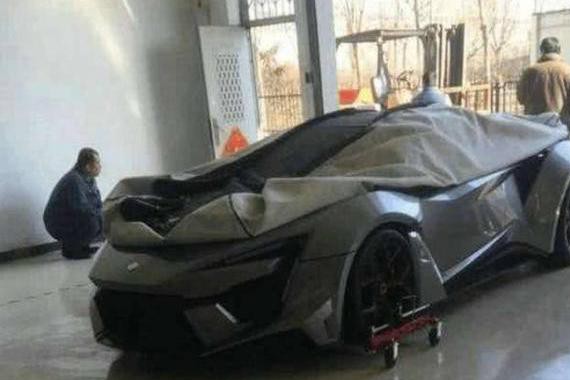 时运不及当年，新车售价骤降4600万，如今遗落中国农村？