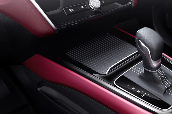 上汽荣威i5配置曝光 16项高端装备全系标配