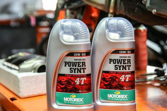 KTM 390 Duke长测第三期——首保合计863元｜自购长测