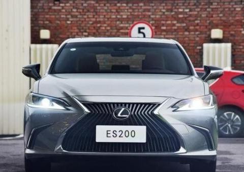 想知道“30-50万日系三厢车“近期资讯盘点，你想要的这里都有