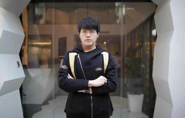 IG走了姿态买Duke 买来买去韩国队更吓人_电