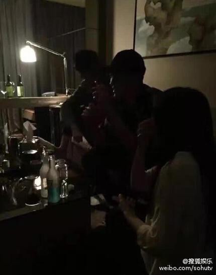 吴亦凡成加拿大炮王，迟迟不回应，崔永元神补刀