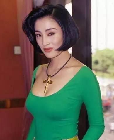 娱乐圈十大帅哥排行榜_娱乐圈里十大“校草”排行,第8名成“亚太第一”,榜首公认是他