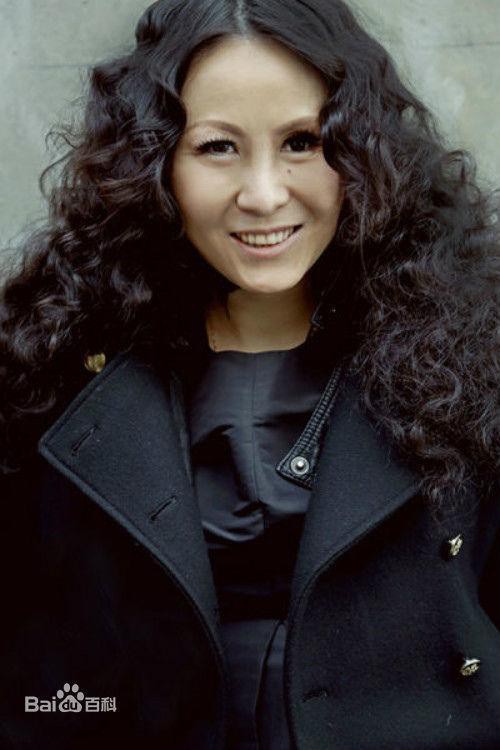 摇滚歌手排行_十大摇滚歌手排行榜:汪峰未进榜单,窦唯名列前茅!