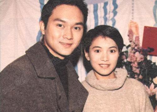 张智霖袁咏仪24年合影变化：女方都老了，他却年轻